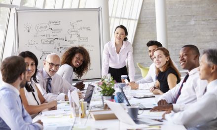 Comité versus Área